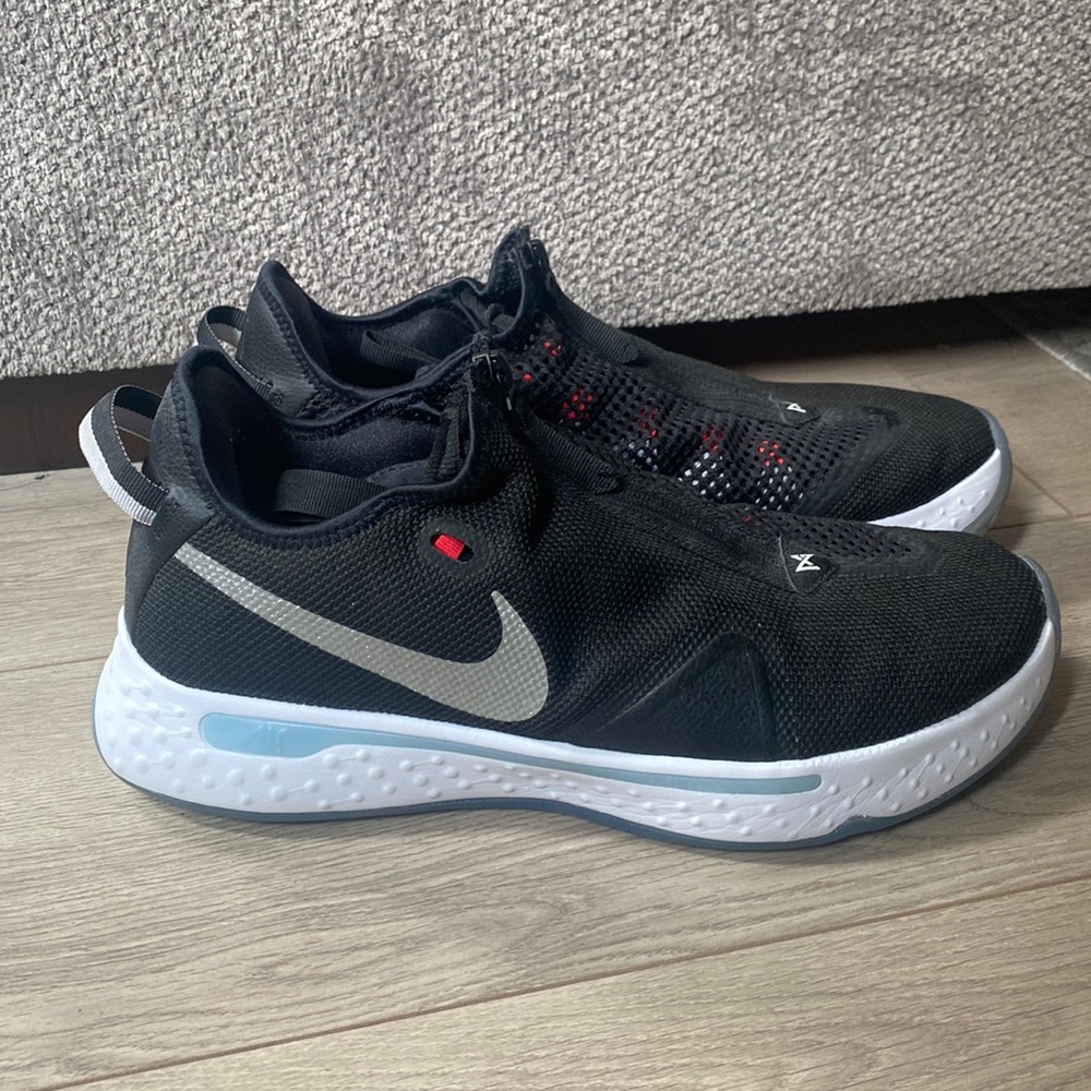 Nike PG 4 Black Basketball shoe